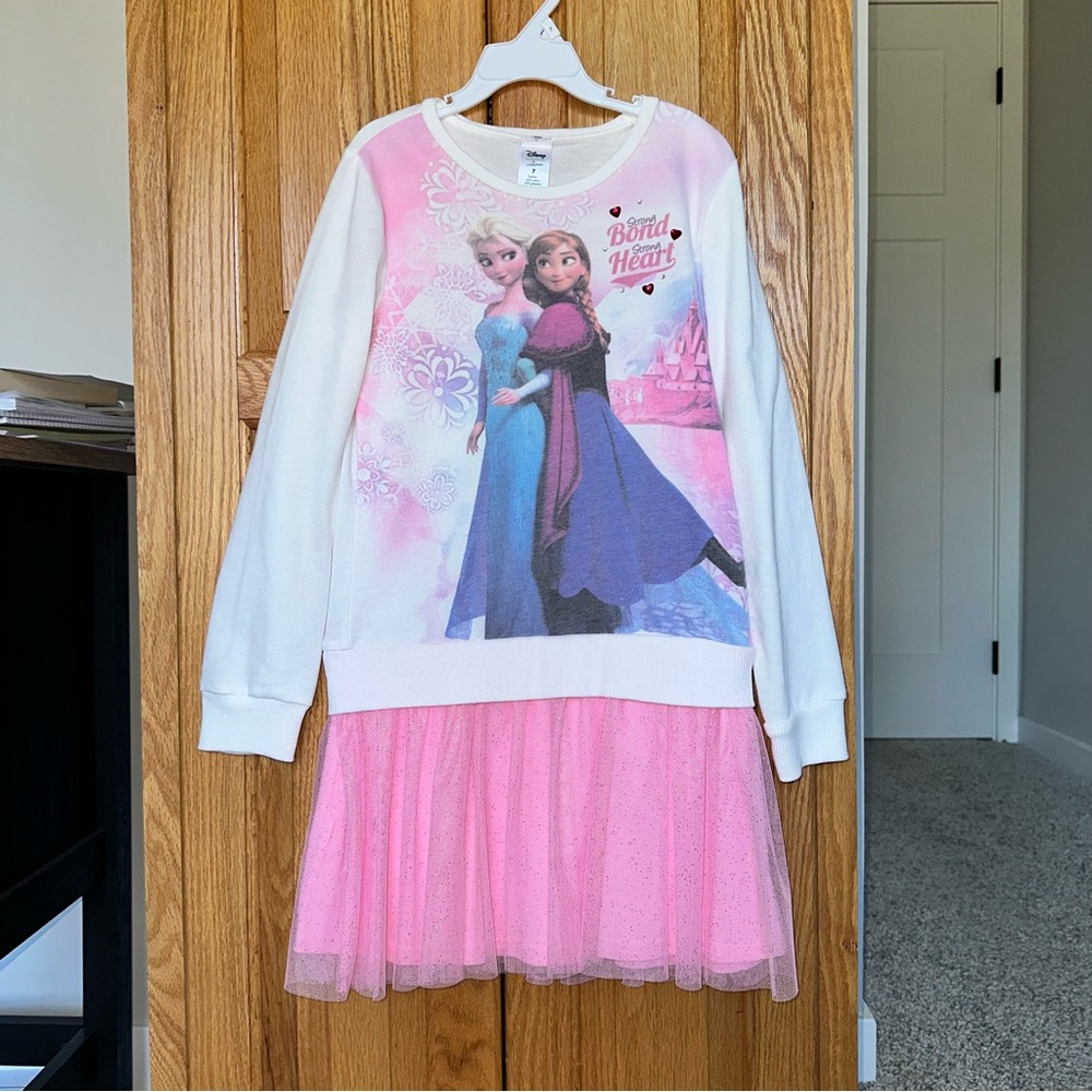 Disney Frozen Elsa and Anna Pink and Blue Top from Disney size 7 y.o.